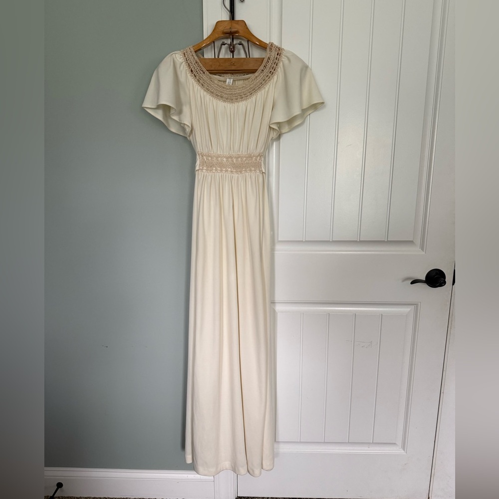 Vintage 1970s Cream Maxi Dress with Crochet Detail